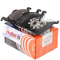 Колодки гальмівні передні FORD FOCUS 1998-2005 ABE C1G033ABE