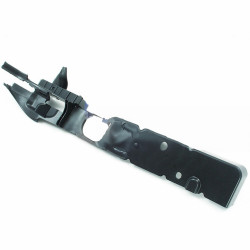Кронштейн крила правого FORD FOCUS 2004-2008 HMPX HMP 4M51 A02476 AJ