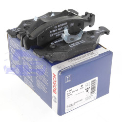 Колодки гальмівні передні FORD FIESTA/ESCORT/SIERRA 1980-2000 BOSCH 0 986 466 402