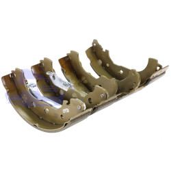 Колодки гальмівні задні FORD CONNECT 2002-2013 (Барабан) BSG BSG 30-205-007