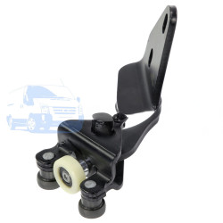 Ролик двері верхний FORD CONNECT 2002-2013 (С кронштейном) BSG BSG 30-975-066